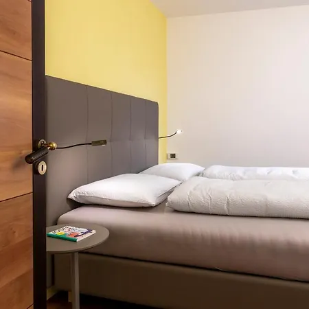 Διαμέρισμα Goethe 1 *