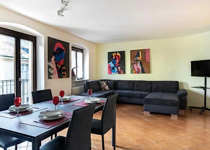 Goethe 1 Апартаменти Больцано